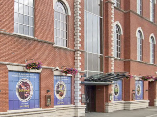 Exterior of the Apsers Casino, Northampton, Commercial Street